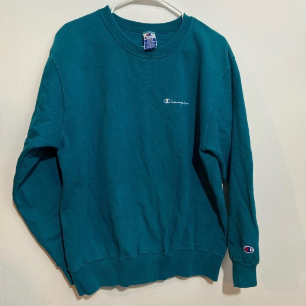 Vintage Champion crewneck pullover sweater